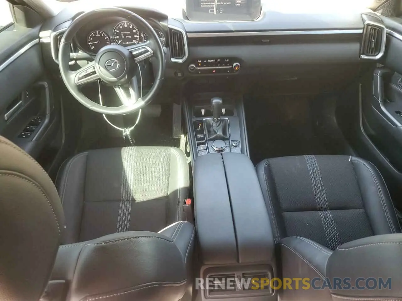 8 fotografías del automóvil dañado 7MMVABCM8PN132045 MAZDA CX-50 PREF 2023