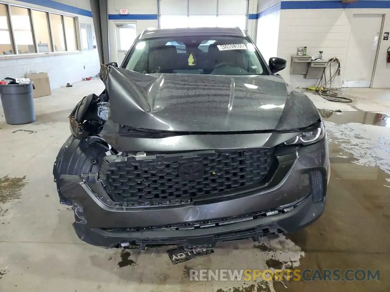 5 fotografías del automóvil dañado 7MMVABBM1RN179163 MAZDA CX-50 PREF 2024