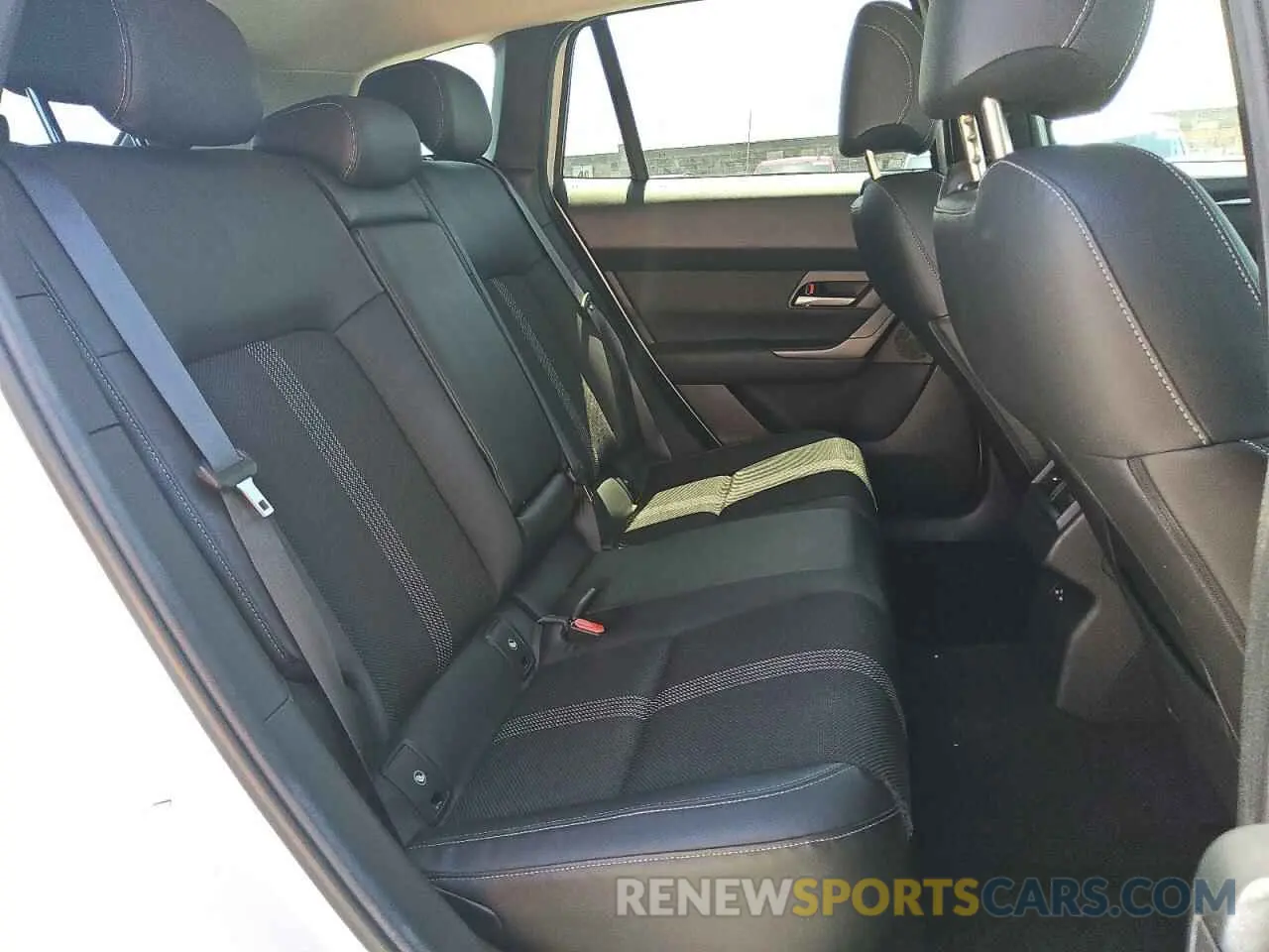 10 fotografías del automóvil dañado 7MMVABBM5RN165377 MAZDA CX-50 PREF 2024