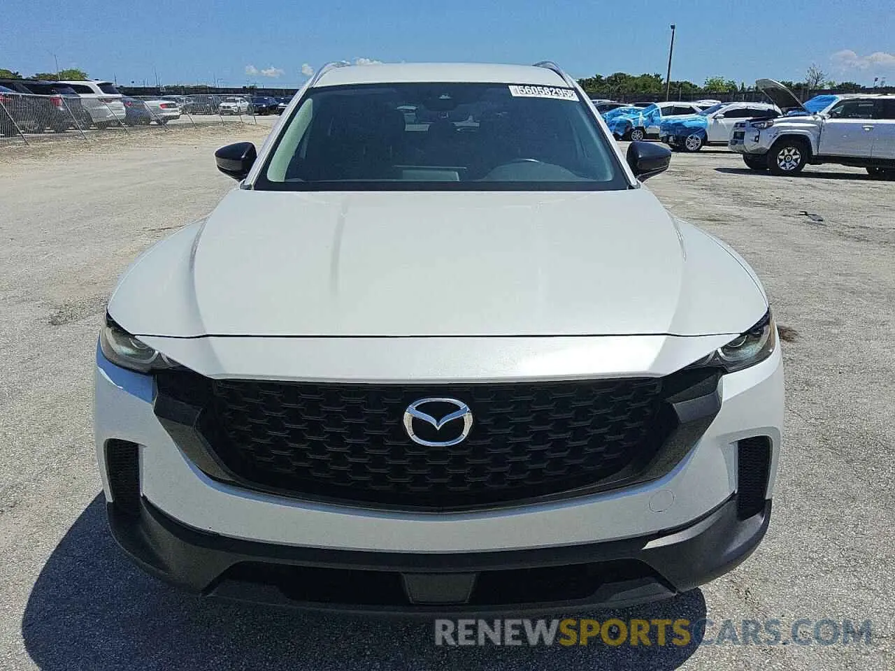 5 fotografías del automóvil dañado 7MMVABBM5RN165377 MAZDA CX-50 PREF 2024