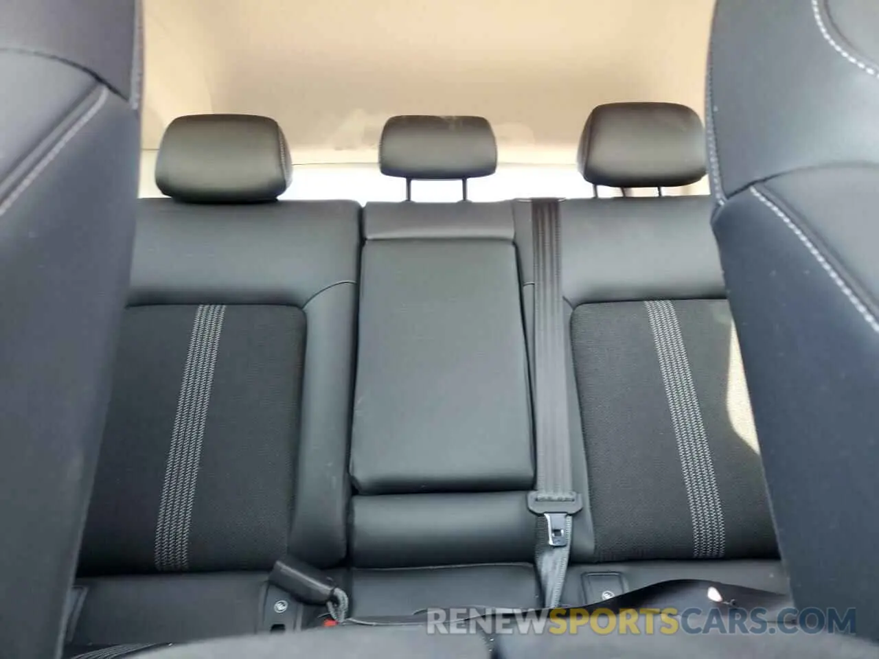 10 fotografías del automóvil dañado 7MMVABBM5RN212679 MAZDA CX-50 PREF 2024