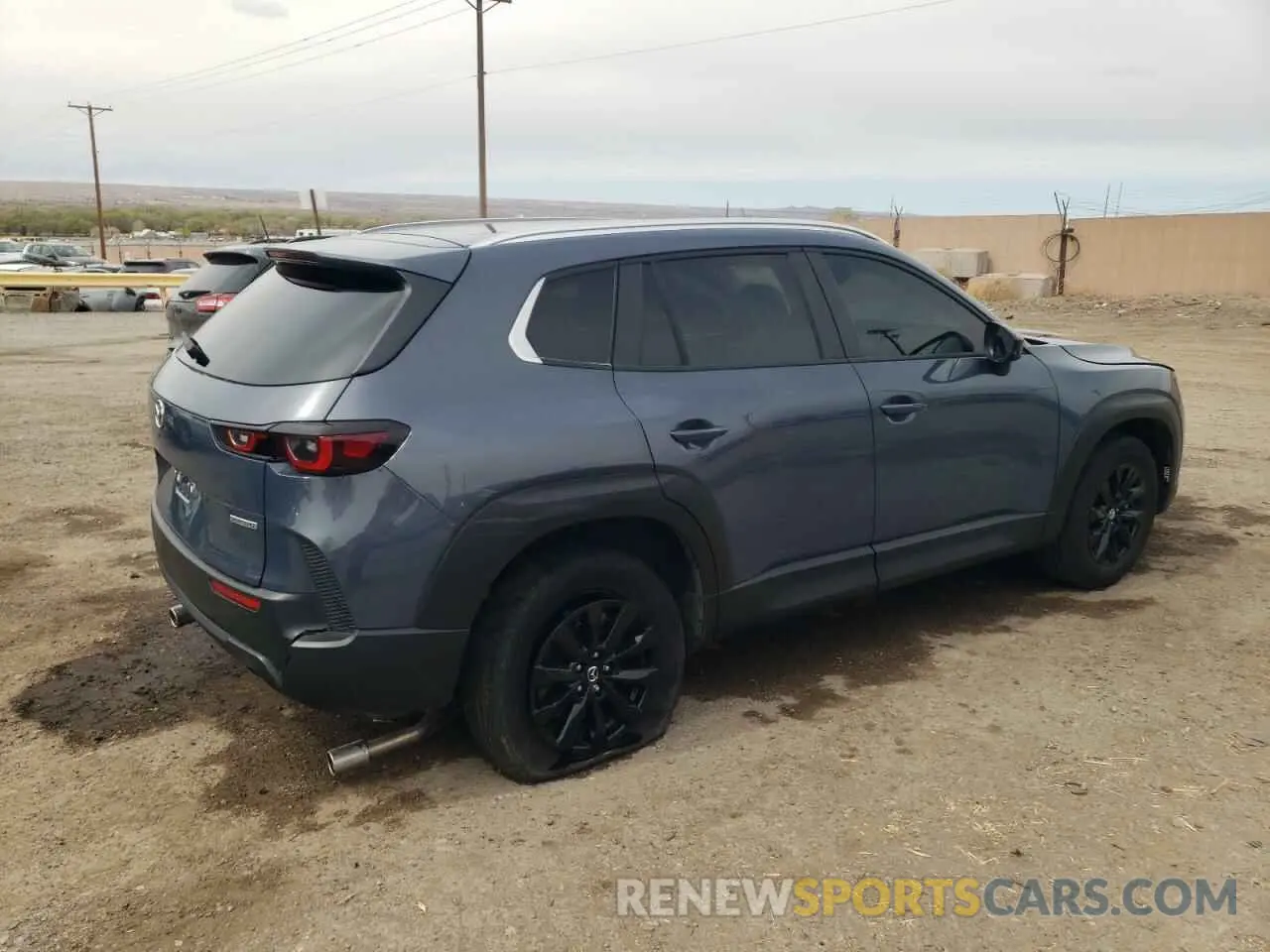 3 fotografías del automóvil dañado 7MMVABBM6RN206051 MAZDA CX-50 PREF 2024