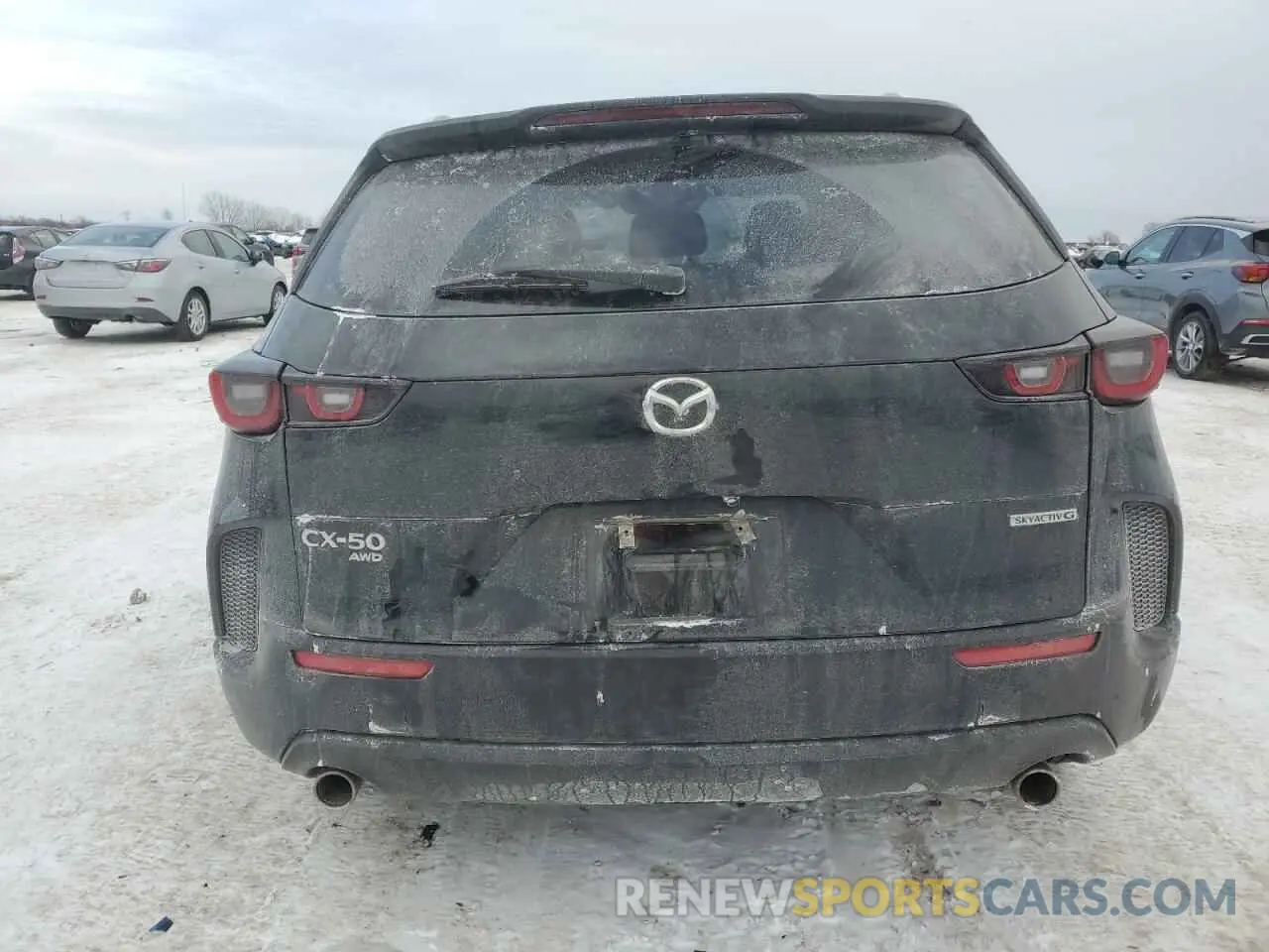 6 fotografías del automóvil dañado 7MMVABBM8RN161940 MAZDA CX-50 PREF 2024