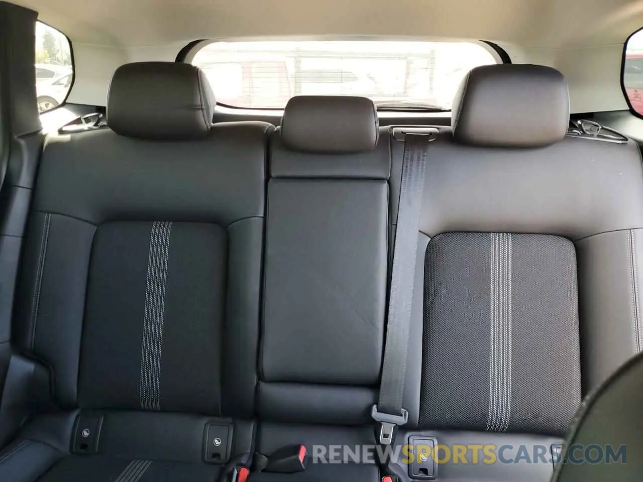 10 fotografías del automóvil dañado 7MMVABBM9RN167763 MAZDA CX-50 PREF 2024