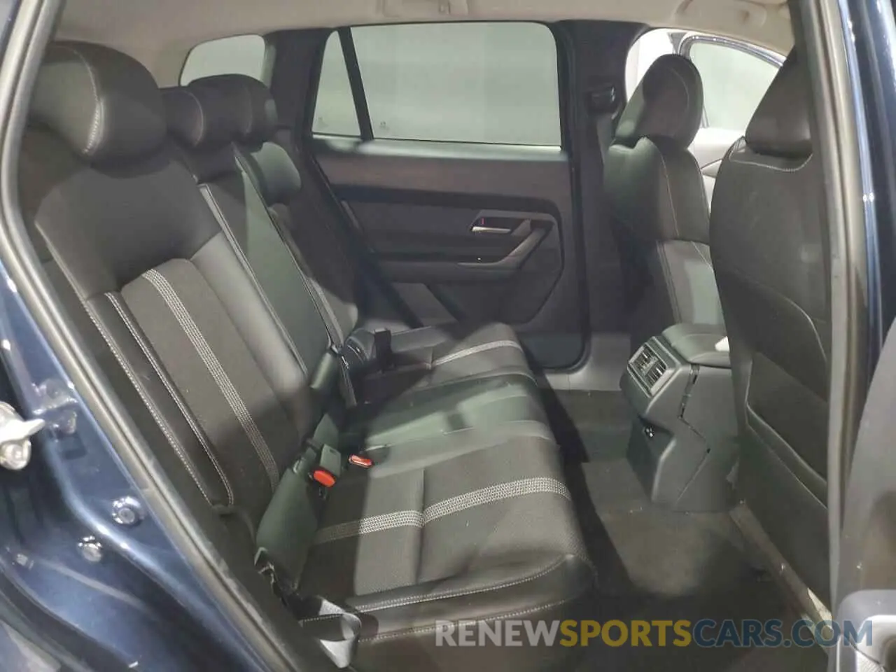 11 fotografías del automóvil dañado 7MMVABBMXRN181686 MAZDA CX-50 PREF 2024