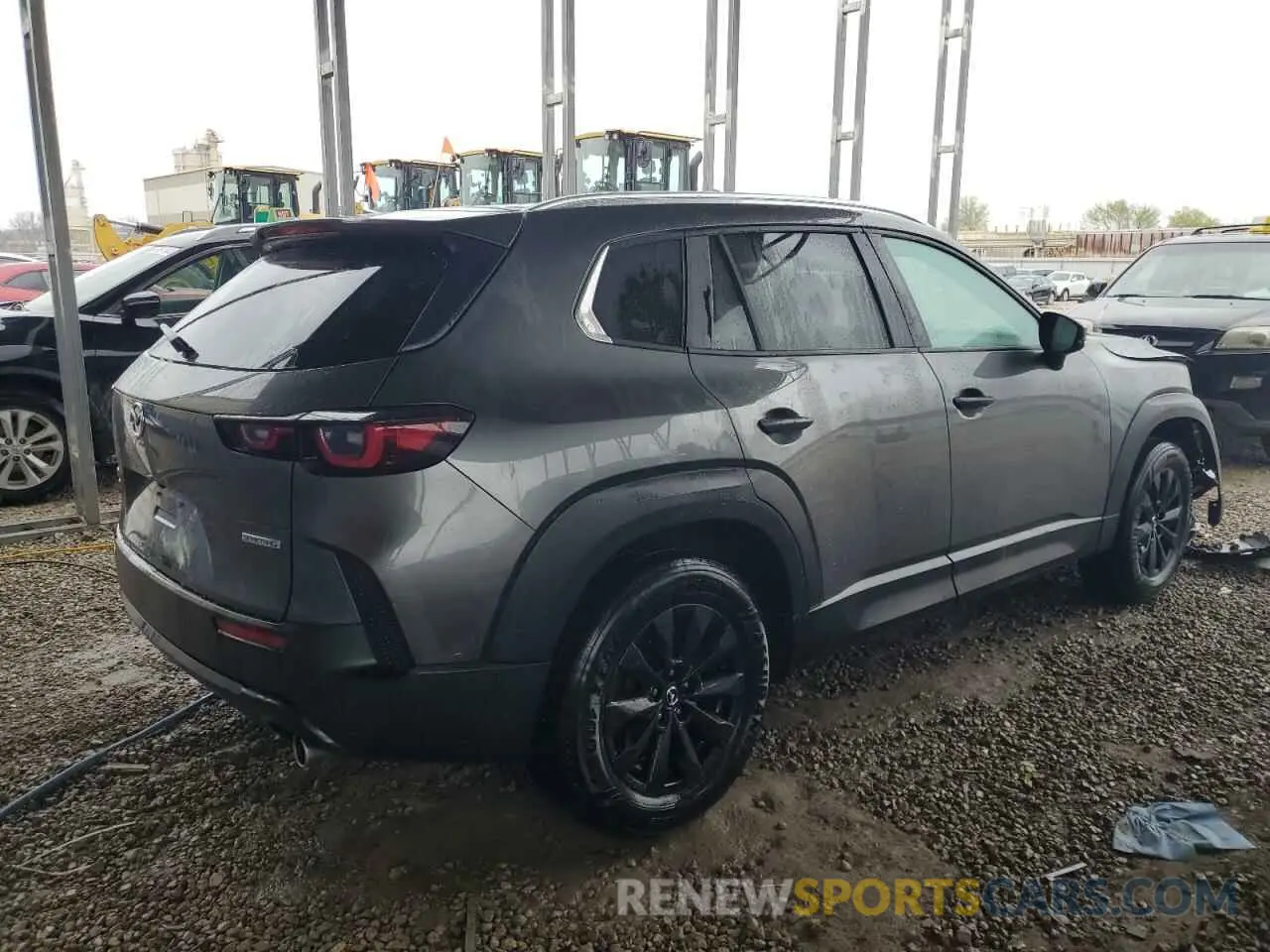 3 fotografías del automóvil dañado 7MMVABBM2SN308582 MAZDA CX-50 PREF 2025