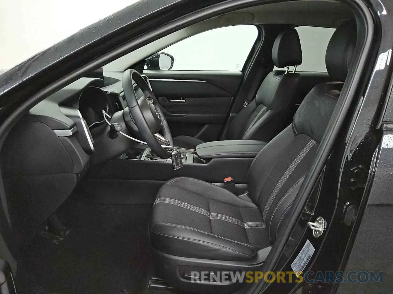 7 fotografías del automóvil dañado 7MMVABBM2SN310879 MAZDA CX-50 PREF 2025