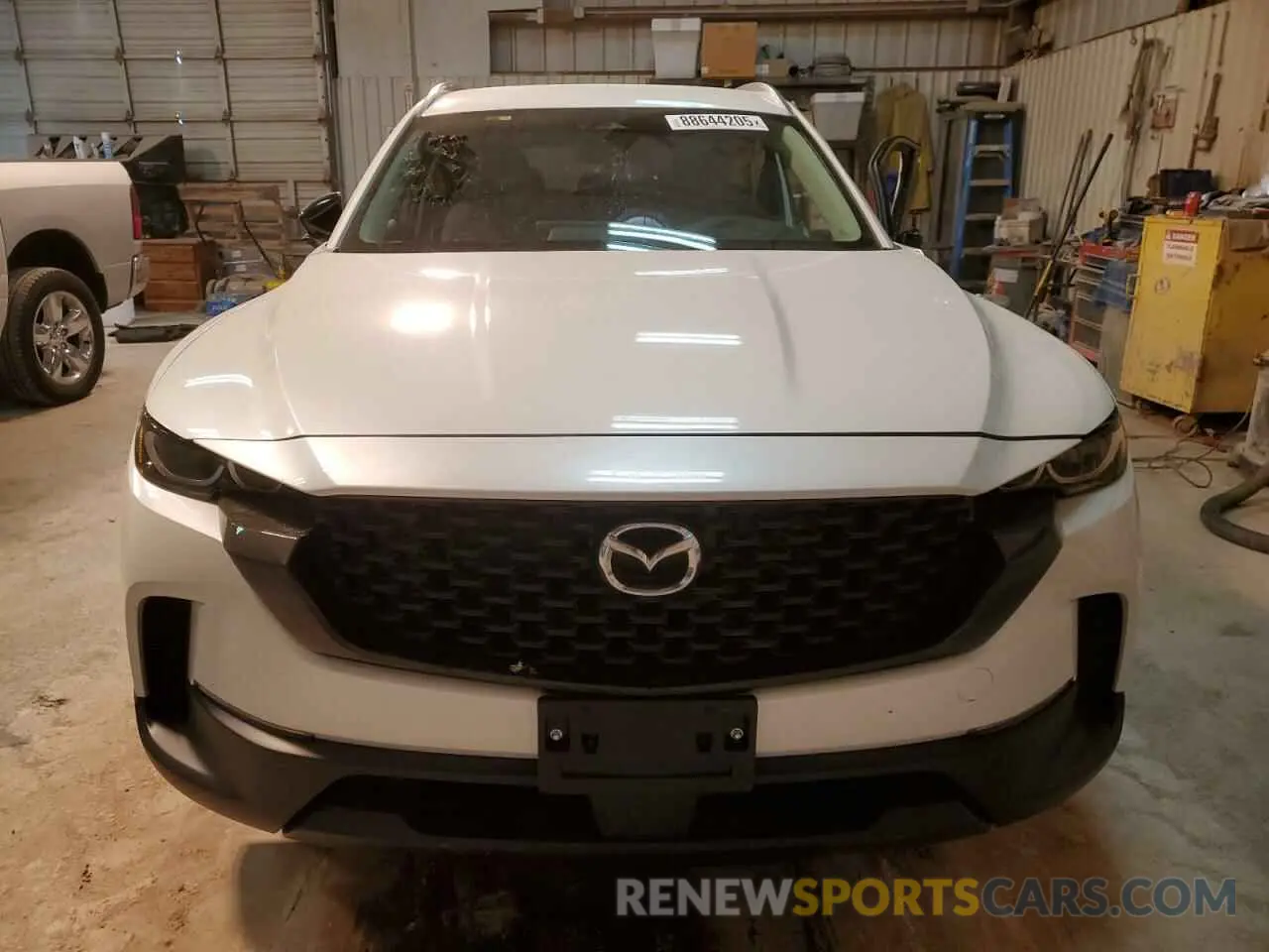 5 fotografías del automóvil dañado 7MMVABBM3SN321311 MAZDA CX-50 PREF 2025