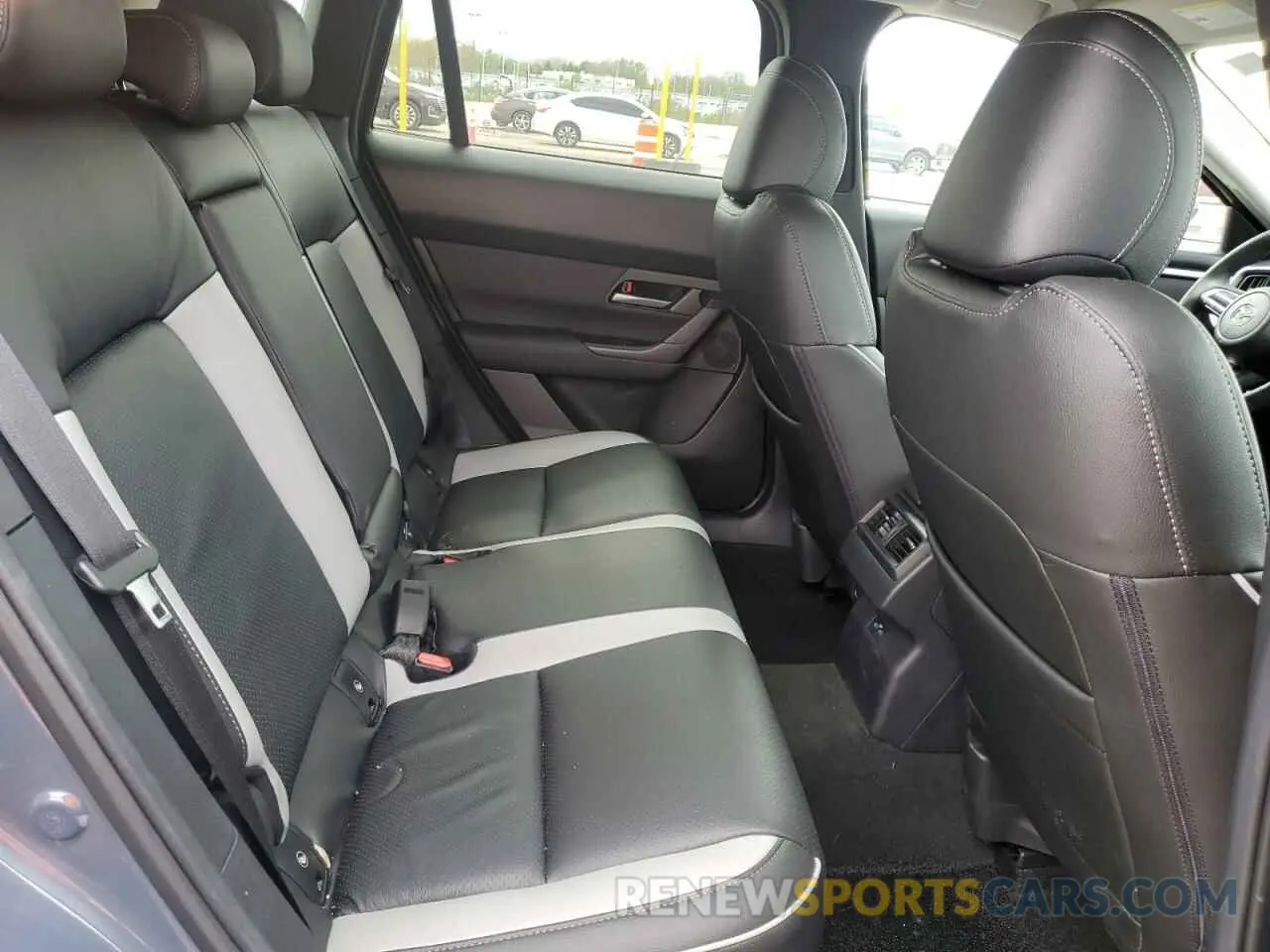 11 fotografías del automóvil dañado 7MMVABBM4SN338456 MAZDA CX-50 PREF 2025