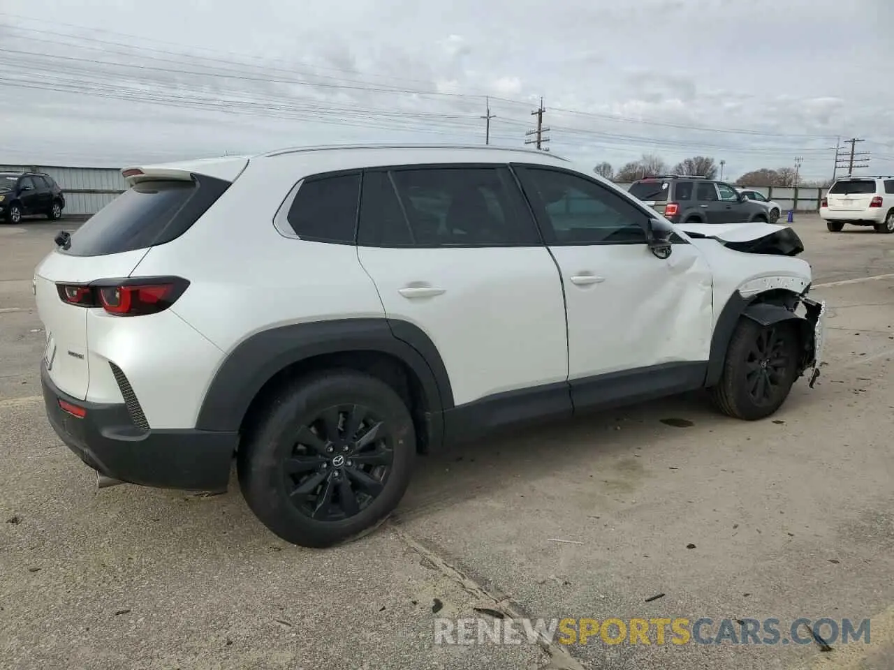 3 fotografías del automóvil dañado 7MMVABBM5SN314750 MAZDA CX-50 PREF 2025