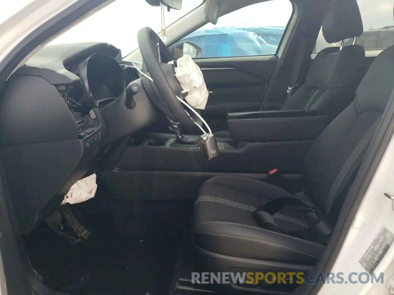 7 fotografías del automóvil dañado 7MMVABBM5SN314750 MAZDA CX-50 PREF 2025
