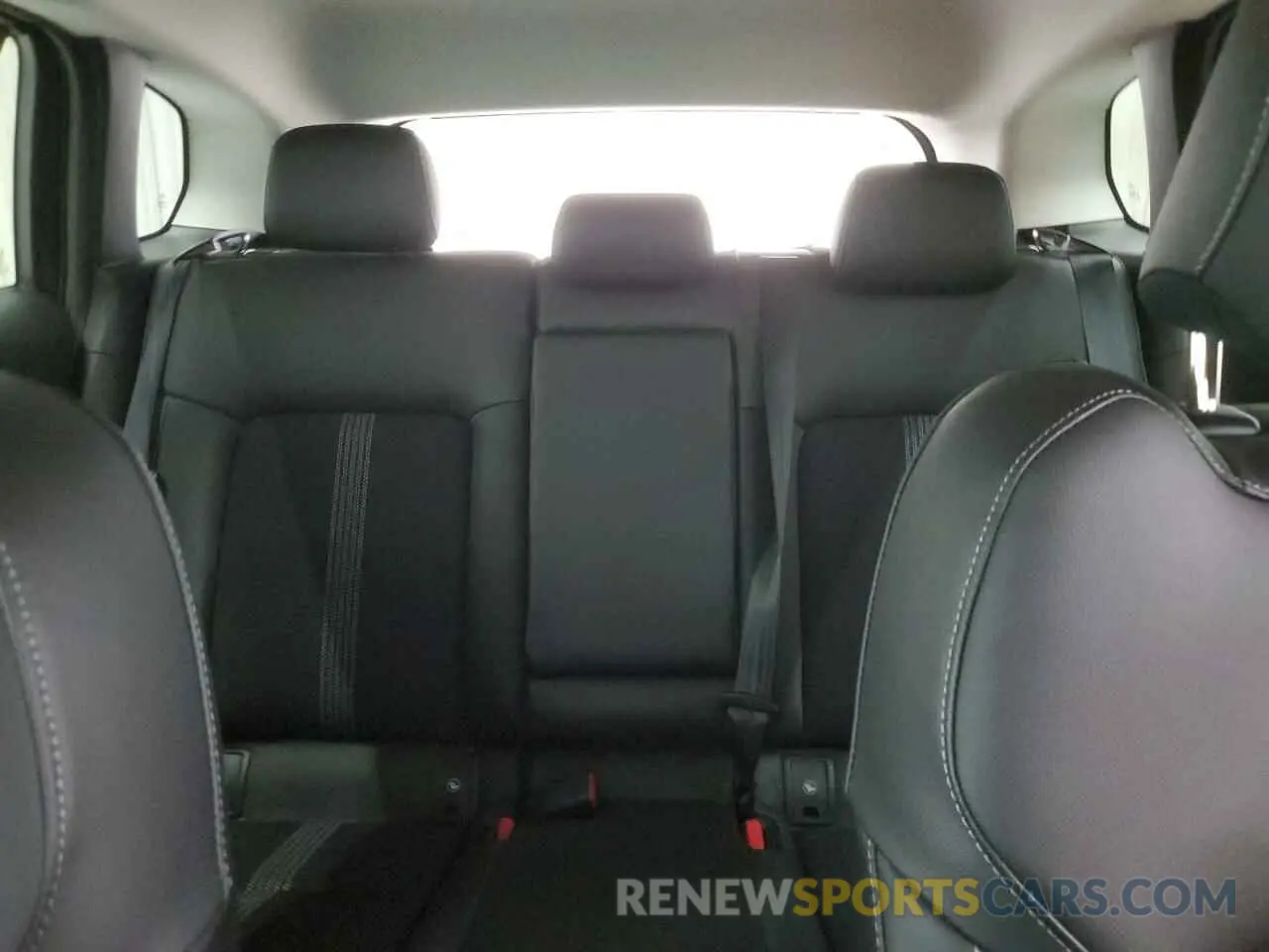10 fotografías del automóvil dañado 7MMVABBM6SN341536 MAZDA CX-50 PREF 2025