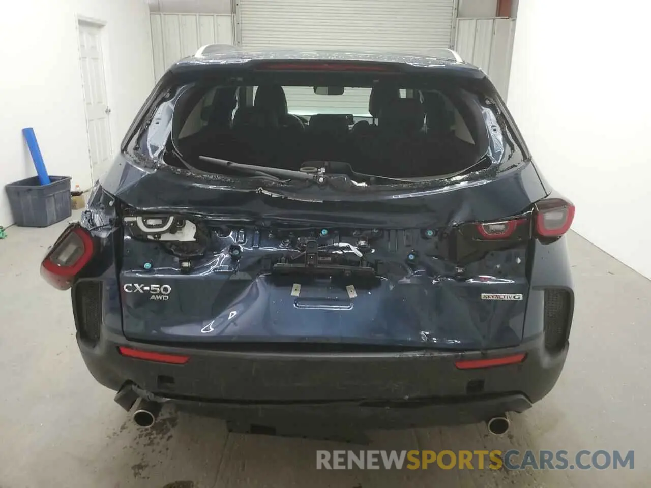 6 fotografías del automóvil dañado 7MMVABBM6SN341536 MAZDA CX-50 PREF 2025