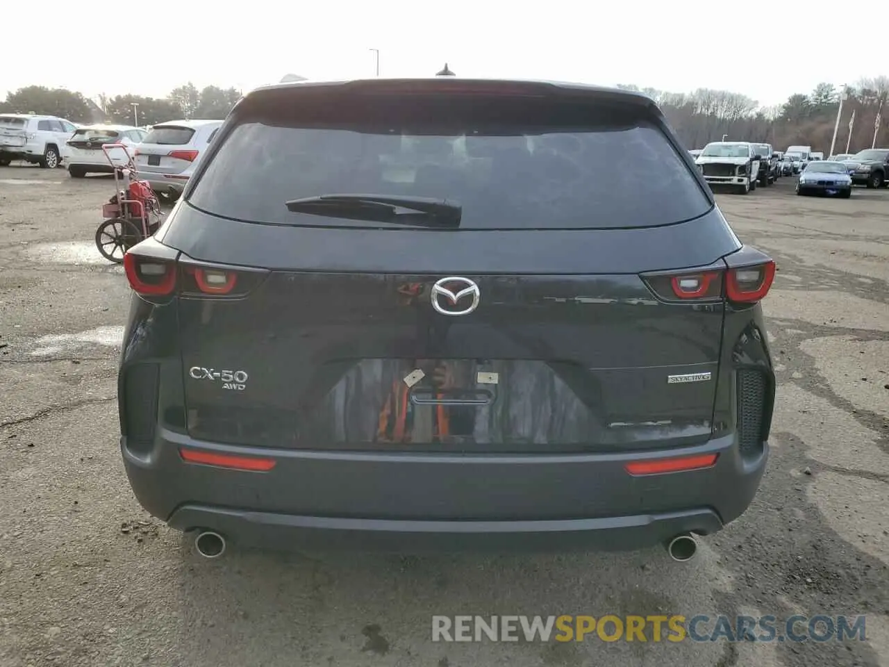 6 fotografías del automóvil dañado 7MMVABDM0RN183072 MAZDA CX-50 PREM 2024