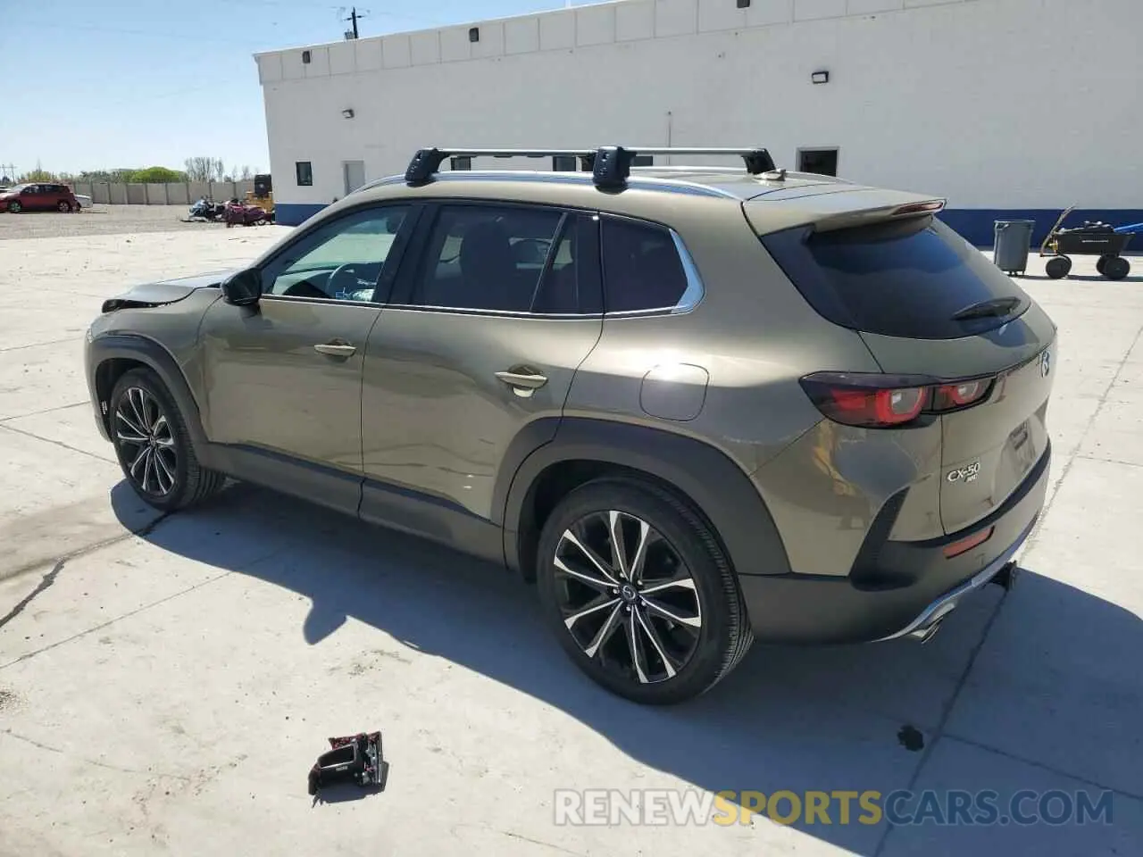 2 fotografías del automóvil dañado 7MMVABDY0RN190736 MAZDA CX-50 PREM 2024