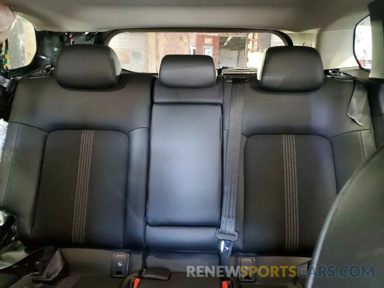 10 fotografías del automóvil dañado 7MMVABDM8SN324721 MAZDA CX-50 PREM 2025