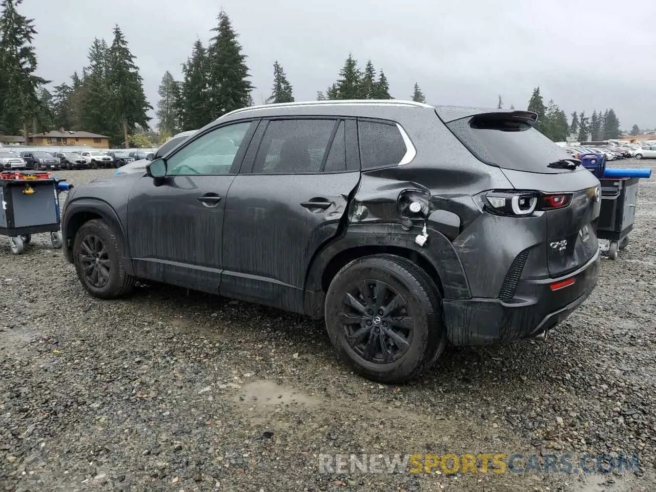 2 fotografías del automóvil dañado 7MMVABAM1RN187703 MAZDA CX-50 SELE 2024