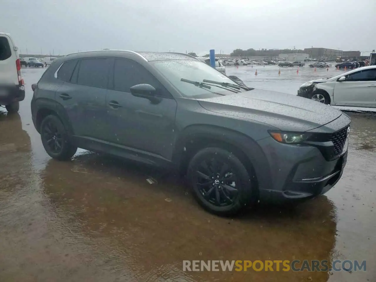 4 fotografías del automóvil dañado 7MMVABAM1RN201535 MAZDA CX-50 SELE 2024