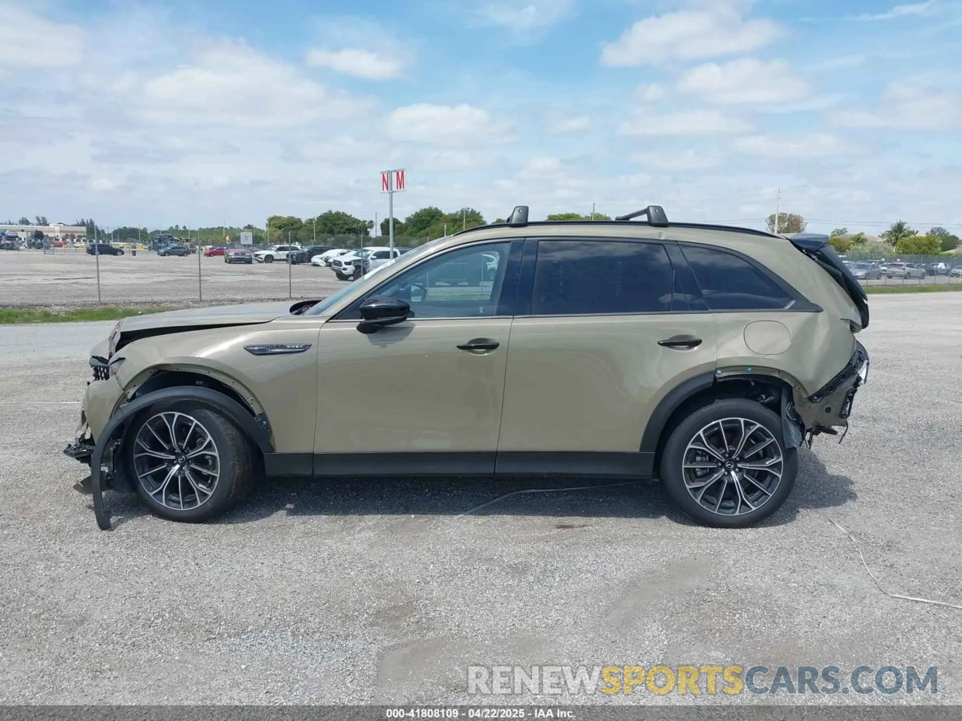 14 fotografías del automóvil dañado JM3KJDHA9S1100774 MAZDA CX-70 PHEV 2025