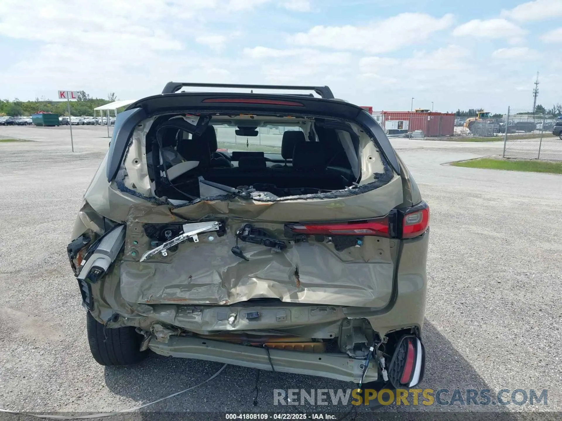 6 fotografías del automóvil dañado JM3KJDHA9S1100774 MAZDA CX-70 PHEV 2025