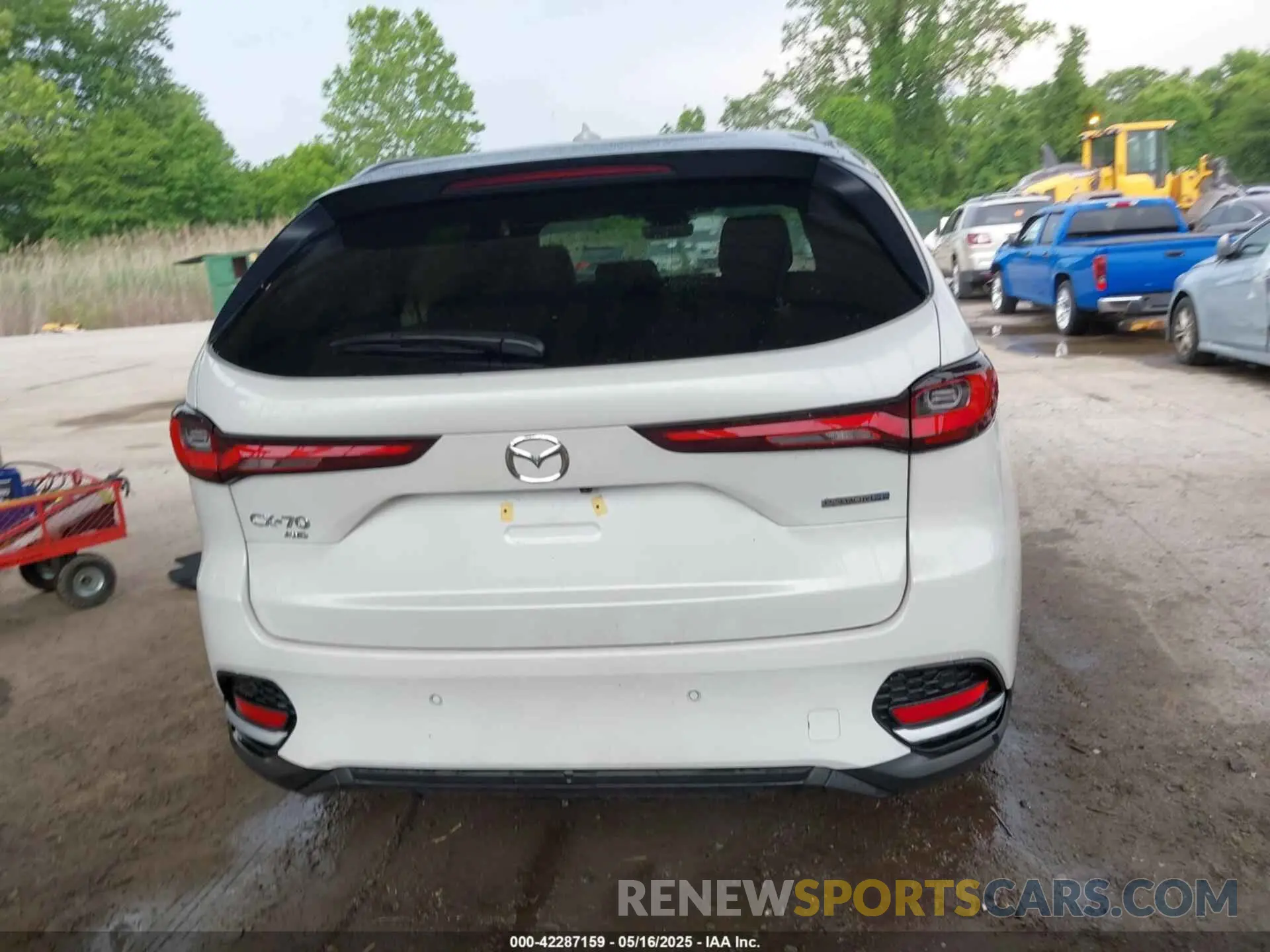17 fotografías del automóvil dañado JM3KJEHA6S1111740 MAZDA CX-70 PHEV 2025
