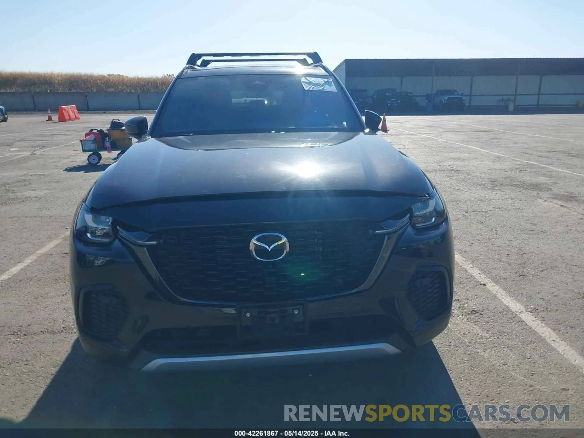 12 fotografías del automóvil dañado JM3KJEHA8S1100304 MAZDA CX-70 PHEV 2025