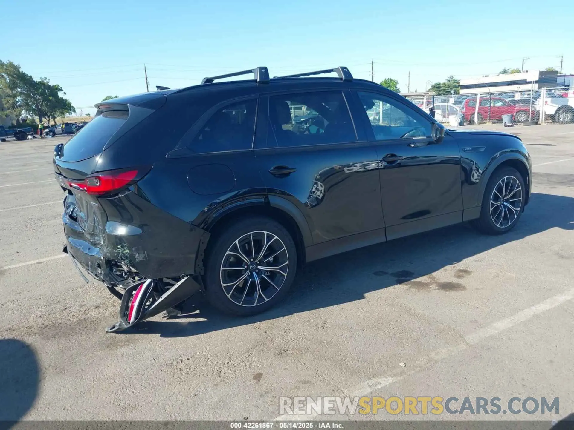 4 fotografías del automóvil dañado JM3KJEHA8S1100304 MAZDA CX-70 PHEV 2025