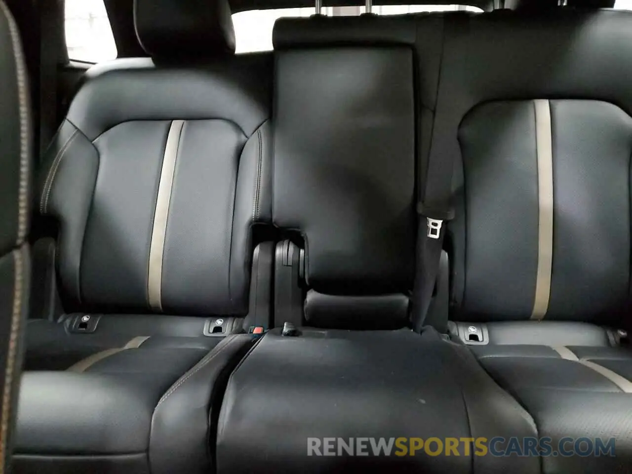 10 fotografías del automóvil dañado JM3KJEHA0S1103391 MAZDA CX-70 PREM 2025