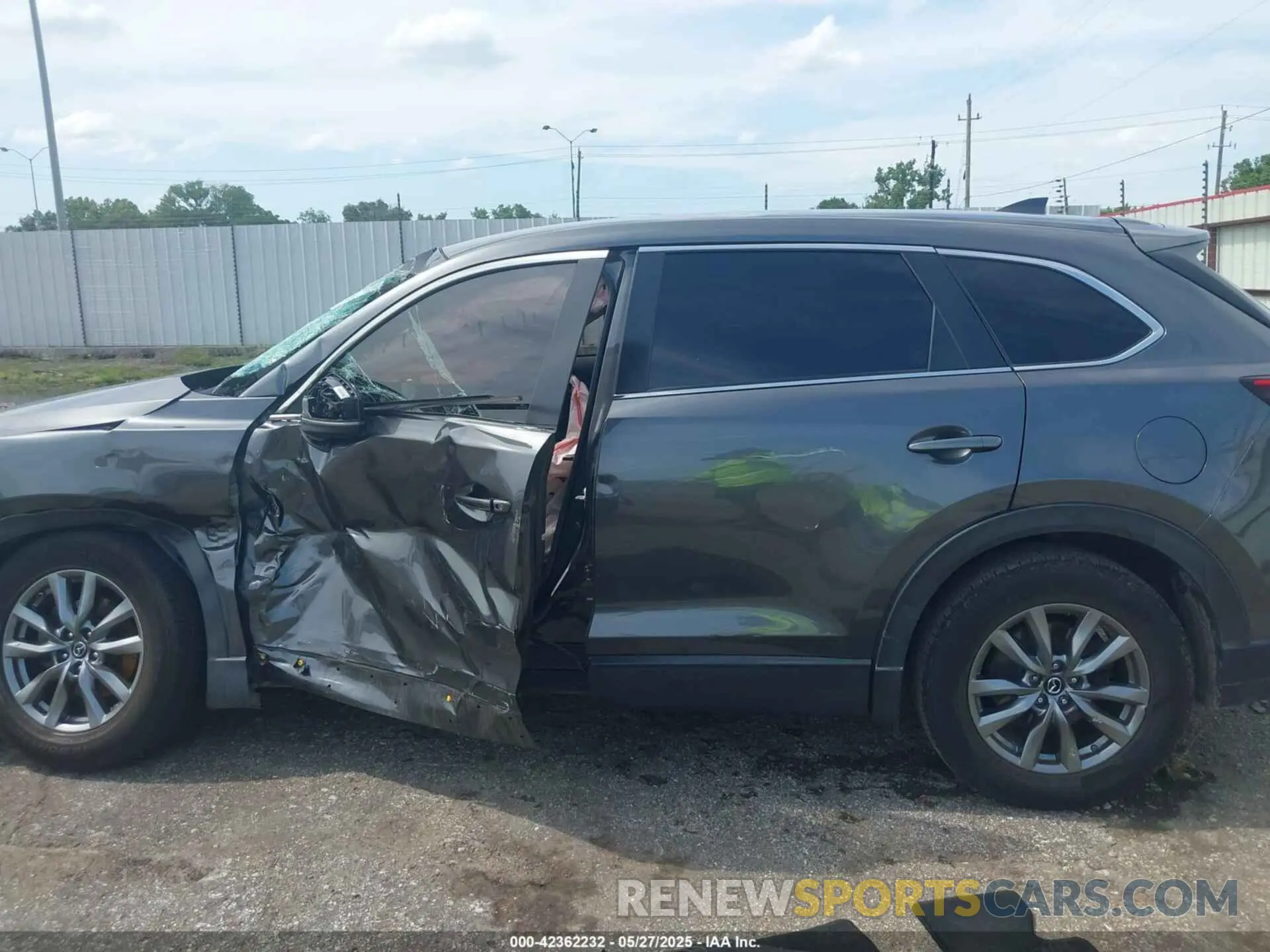 13 fotografías del automóvil dañado JM3TCABY0K0327361 MAZDA CX-9 2019