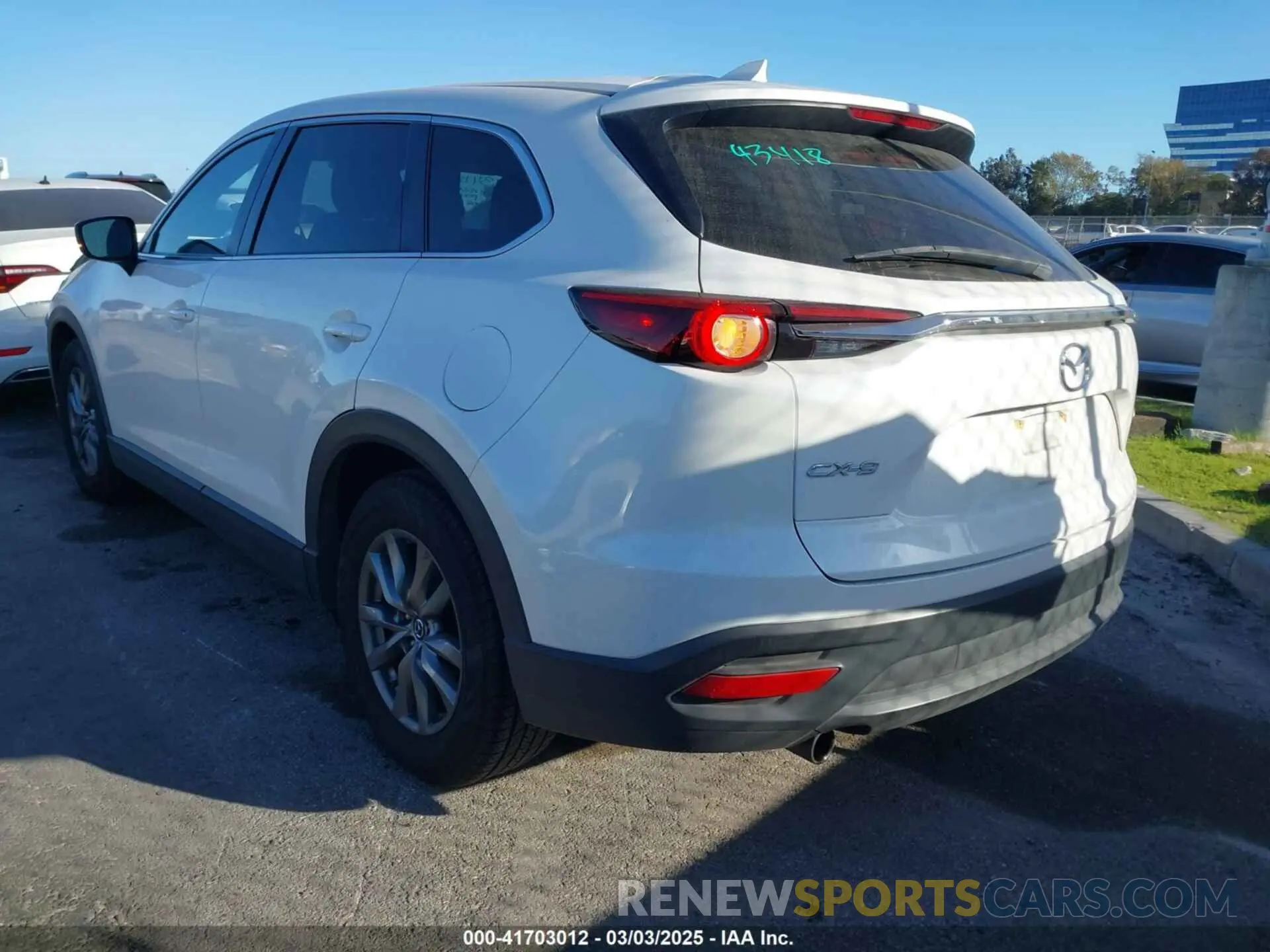 3 fotografías del automóvil dañado JM3TCABY9K0309019 MAZDA CX-9 2019