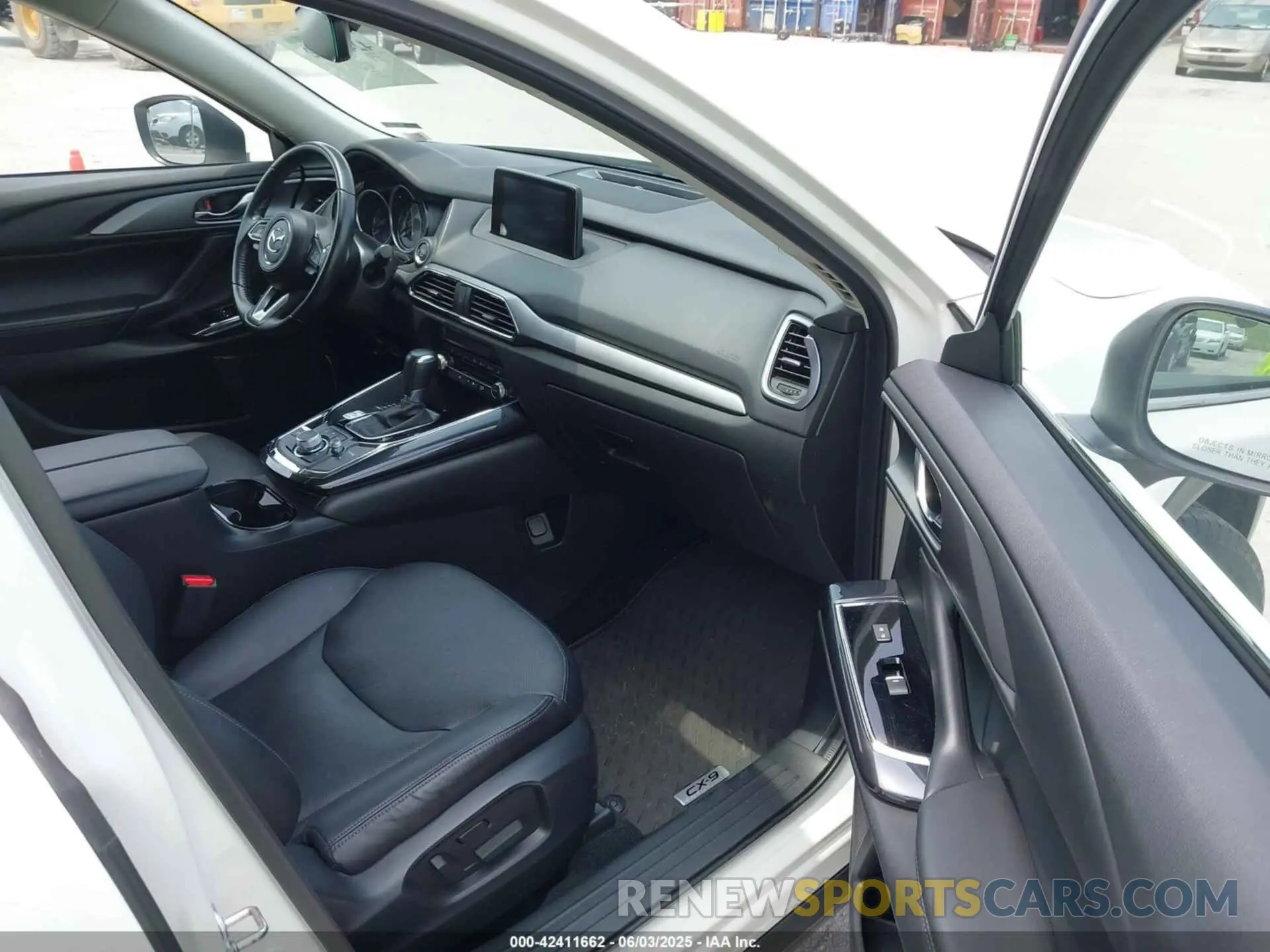 5 fotografías del automóvil dañado JM3TCACY1K0334804 MAZDA CX-9 2019