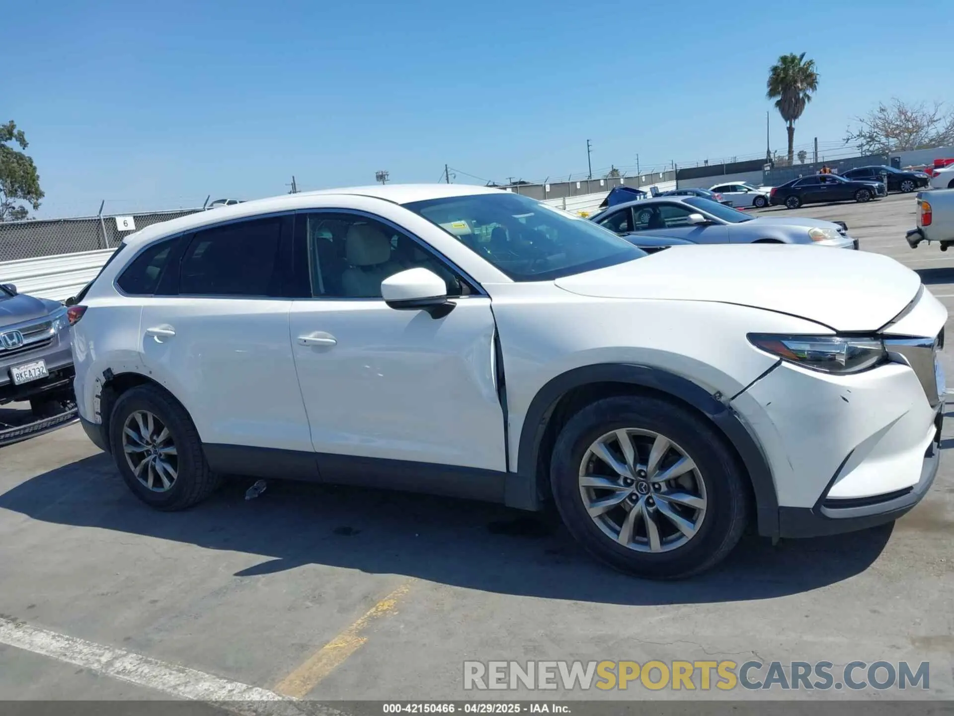 13 fotografías del automóvil dañado JM3TCACY5K0306424 MAZDA CX-9 2019