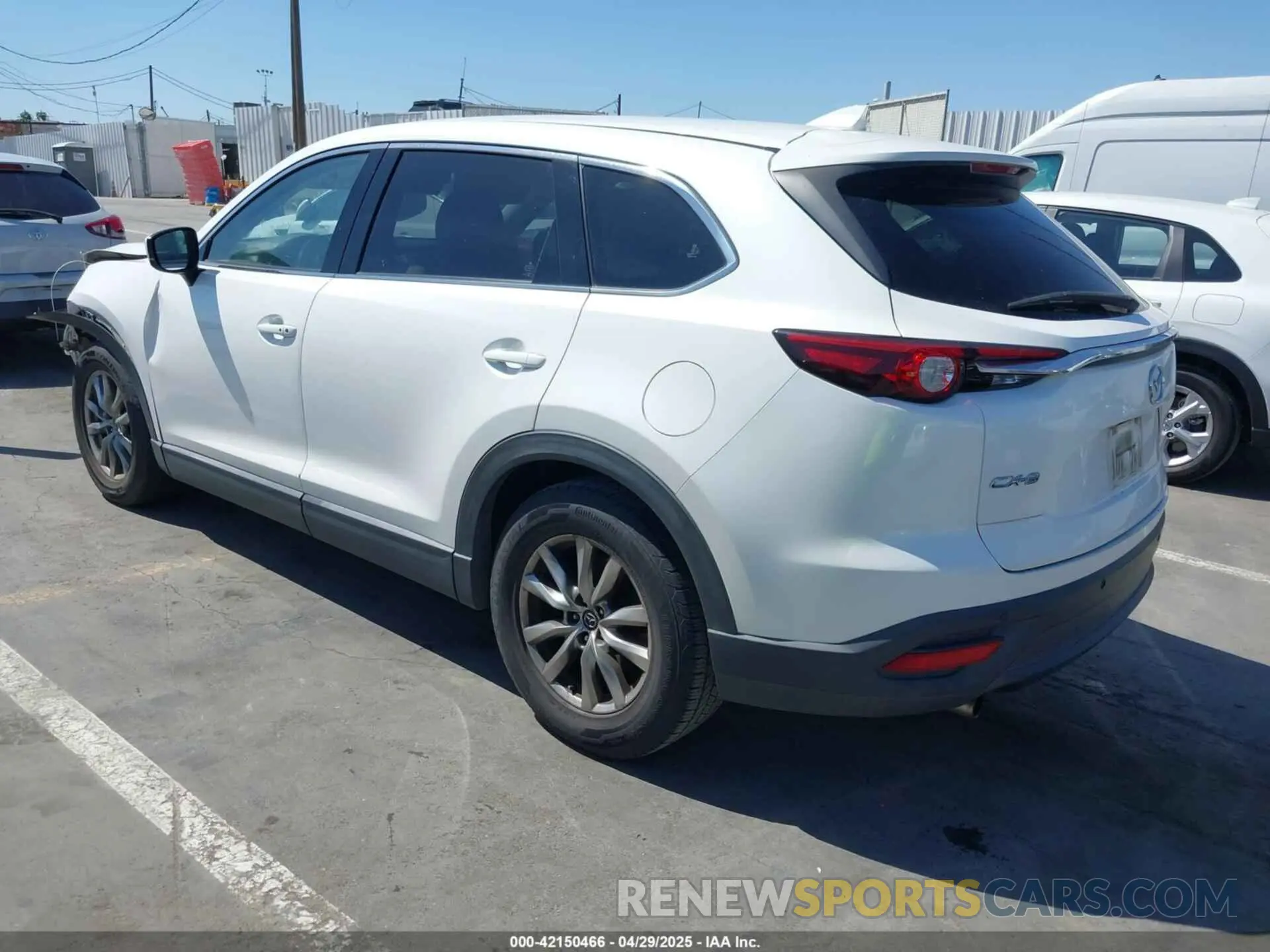 3 fotografías del automóvil dañado JM3TCACY5K0306424 MAZDA CX-9 2019