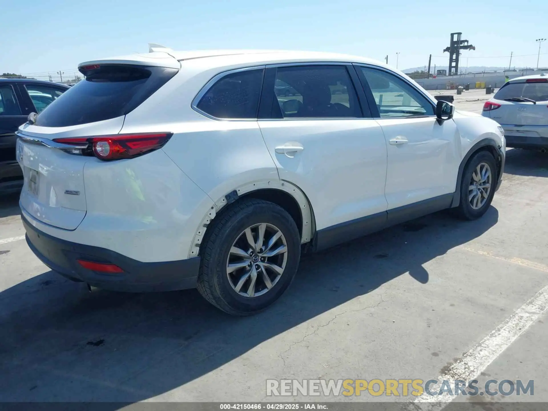 4 fotografías del automóvil dañado JM3TCACY5K0306424 MAZDA CX-9 2019