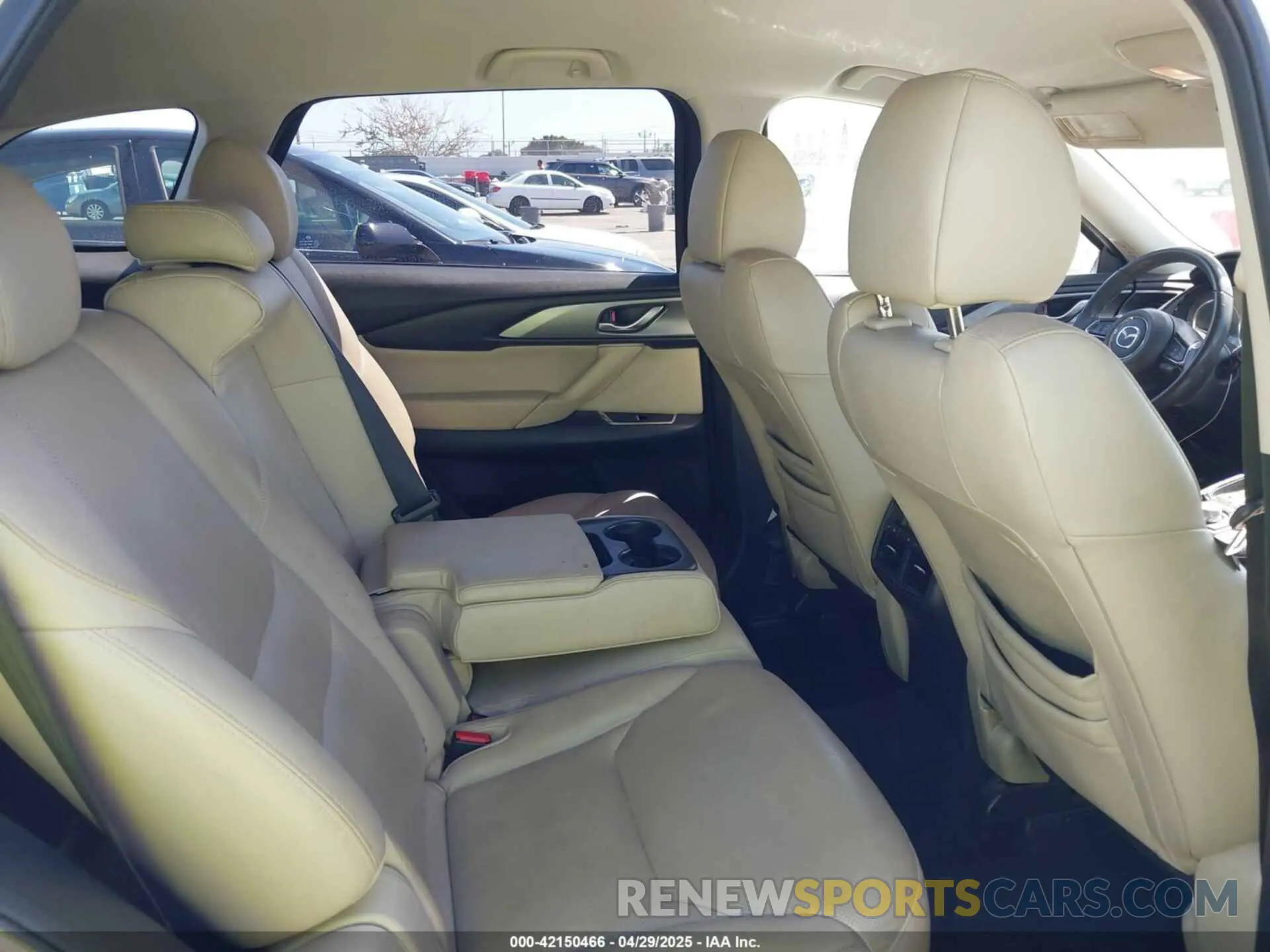 8 fotografías del automóvil dañado JM3TCACY5K0306424 MAZDA CX-9 2019
