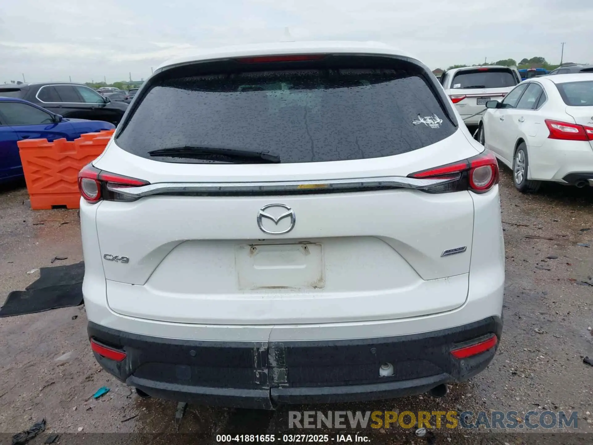 17 fotografías del automóvil dañado JM3TCACY5K0326267 MAZDA CX-9 2019