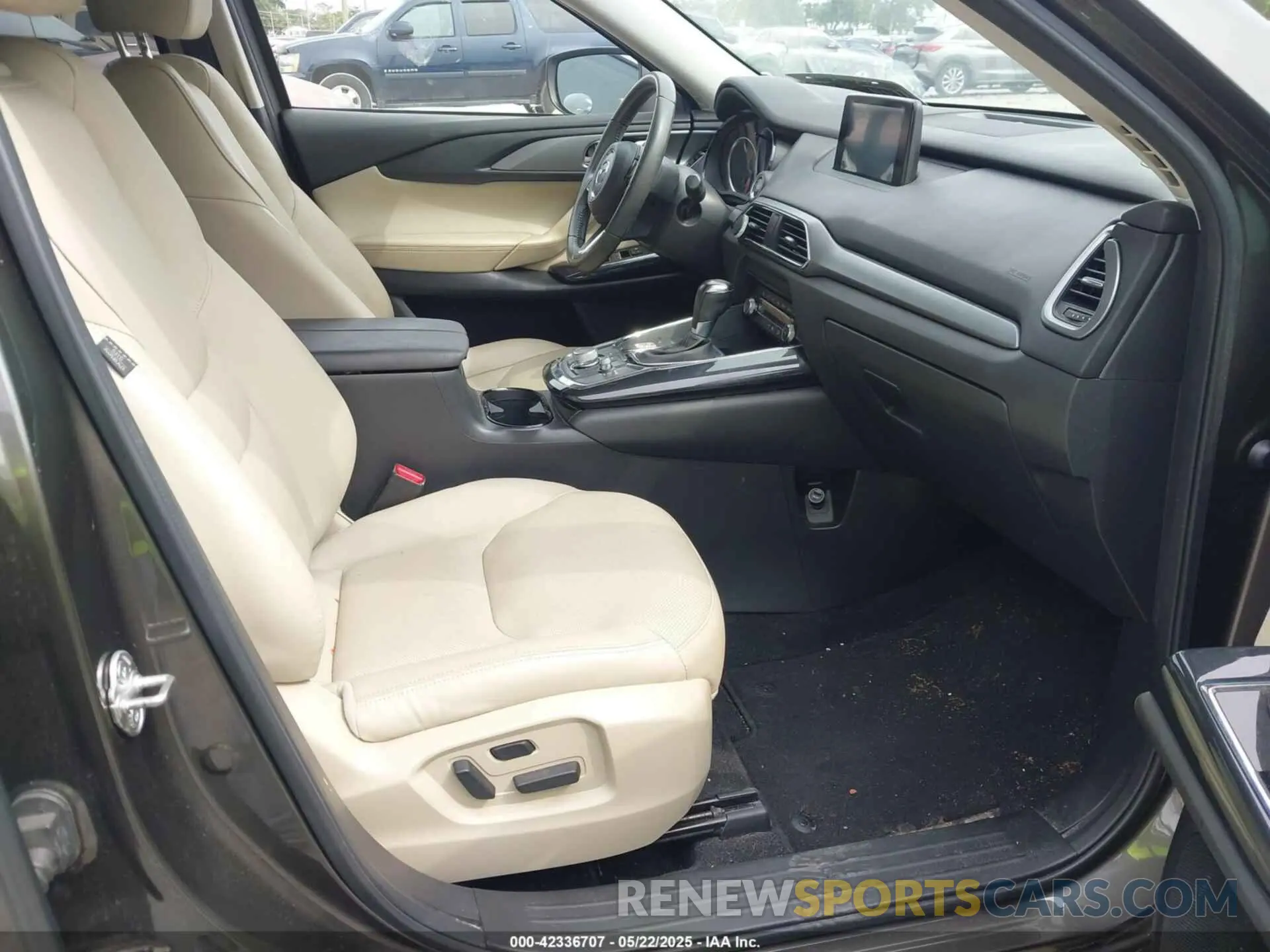 5 fotografías del automóvil dañado JM3TCACY9K0308810 MAZDA CX-9 2019