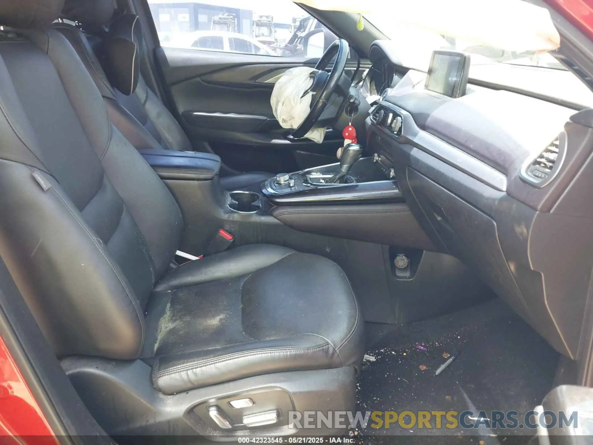 5 fotografías del automóvil dañado JM3TCADY5K0302436 MAZDA CX-9 2019