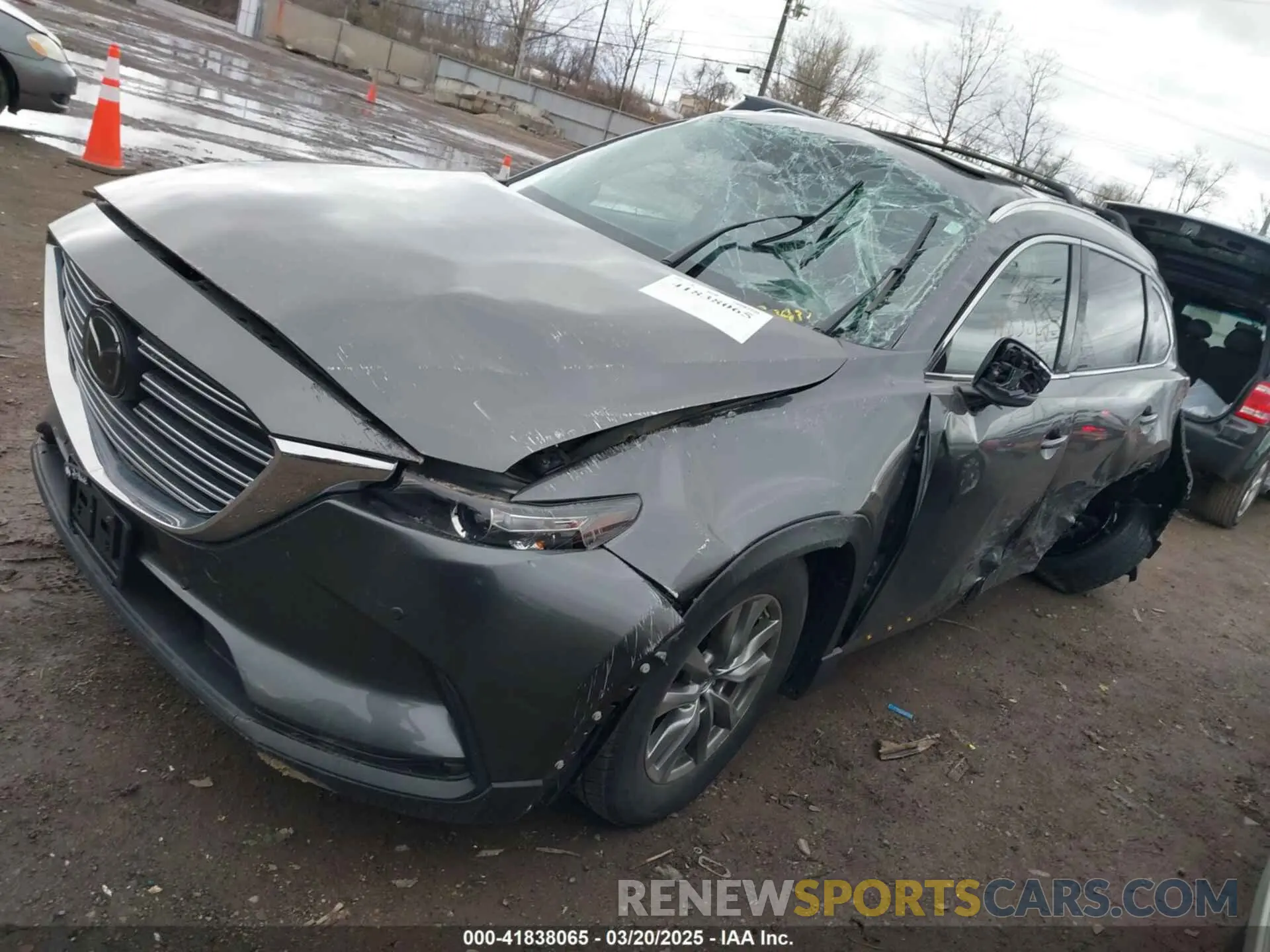 2 fotografías del automóvil dañado JM3TCBCY0K0320379 MAZDA CX-9 2019