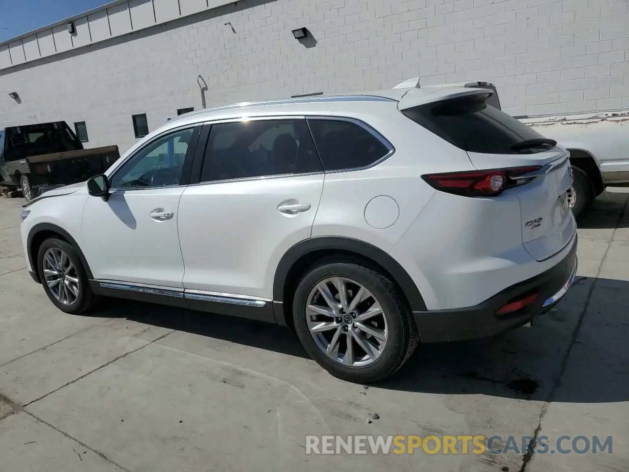 2 fotografías del automóvil dañado JM3TCBDY5K0303494 MAZDA CX-9 2019