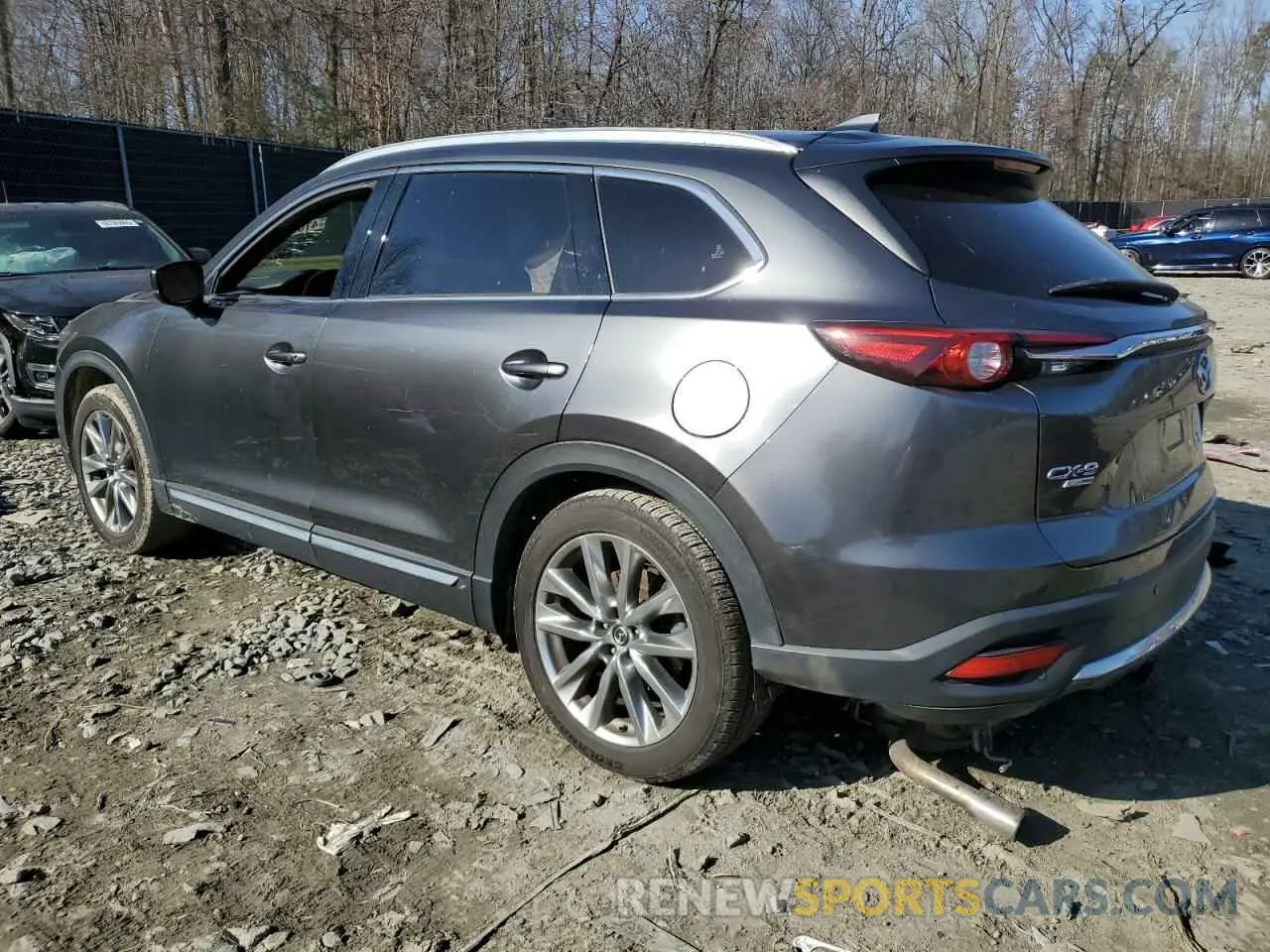 2 fotografías del automóvil dañado JM3TCBEY5K0327681 MAZDA CX-9 2019