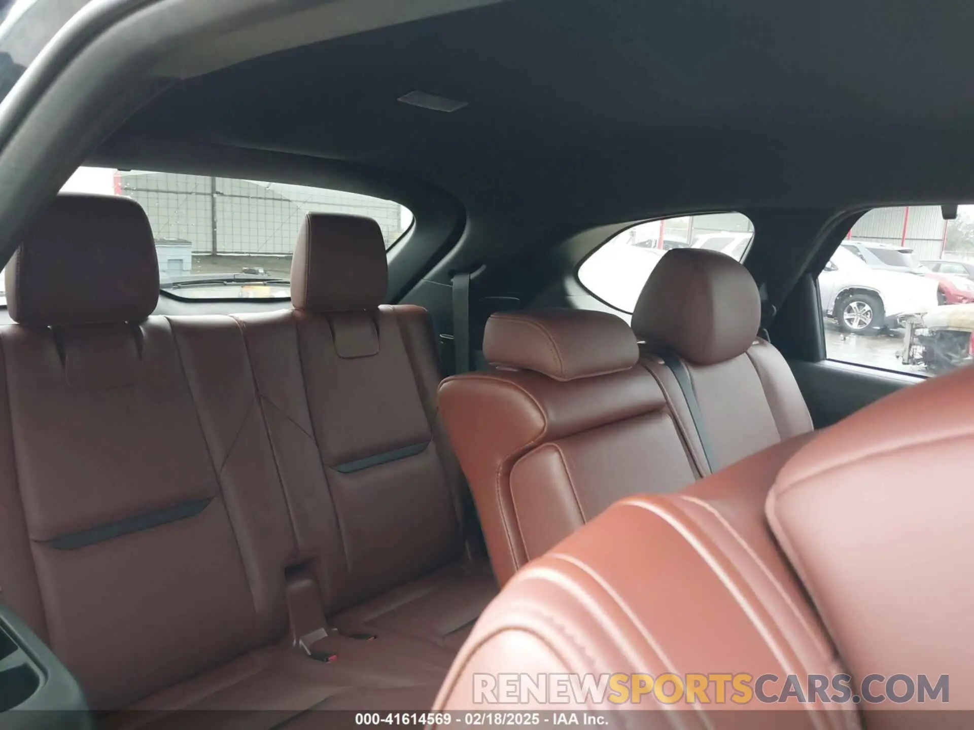 8 fotografías del automóvil dañado JM3TCBEY7K0325253 MAZDA CX-9 2019