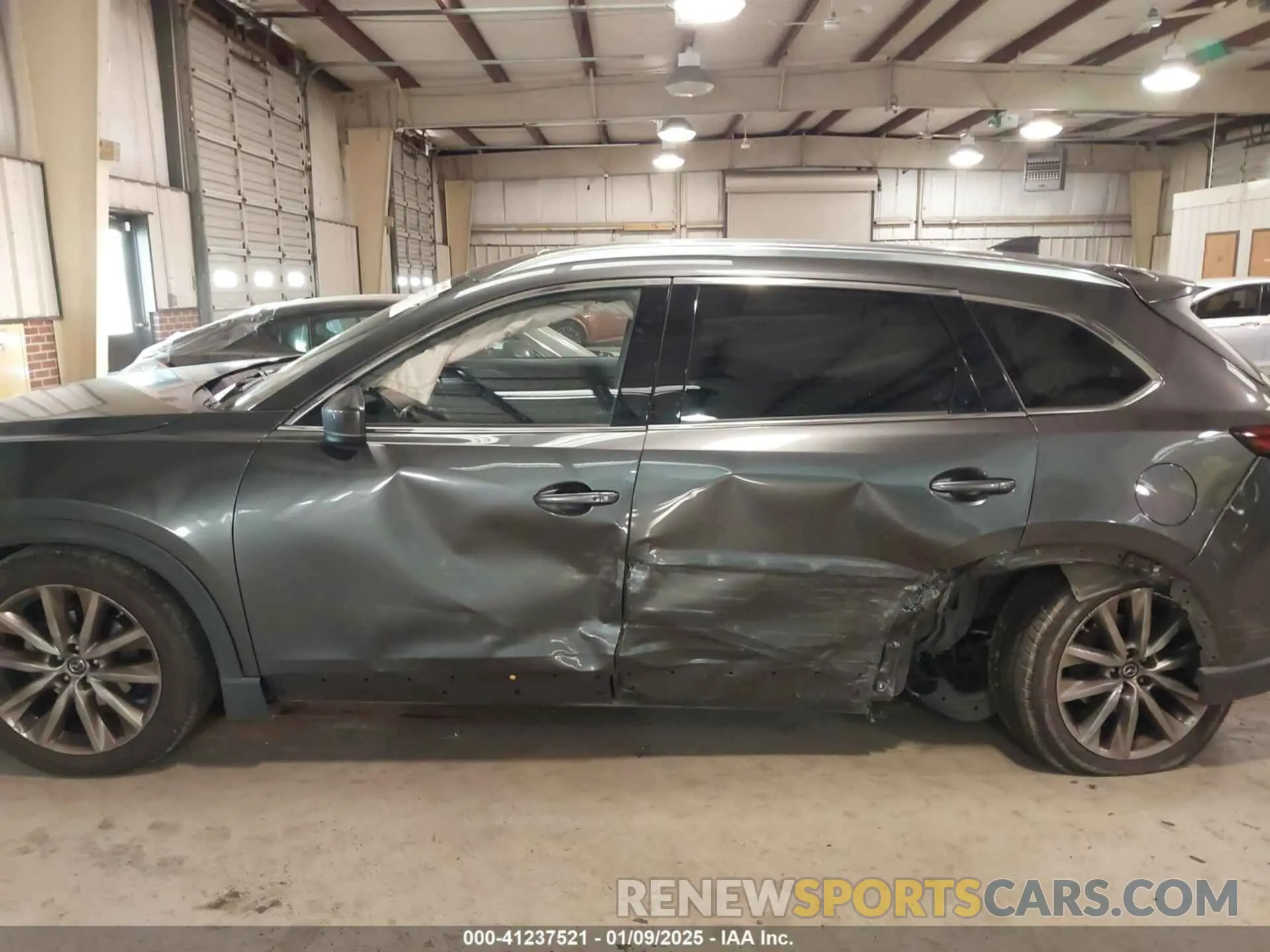 15 fotografías del automóvil dañado JM3TCBEYXK0319270 MAZDA CX-9 2019
