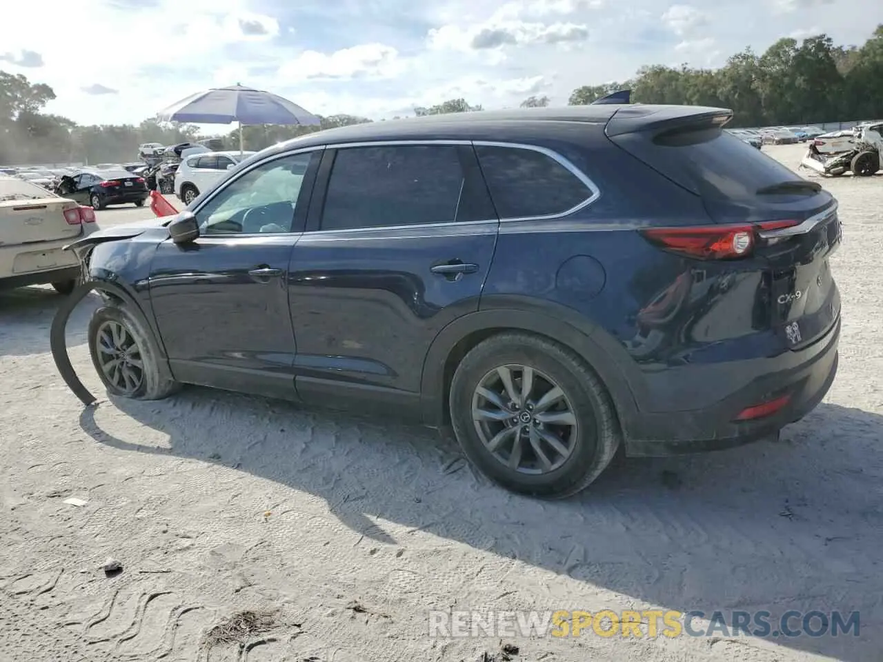 2 fotografías del automóvil dañado JM3TCACY0L0421773 MAZDA CX-9 2020