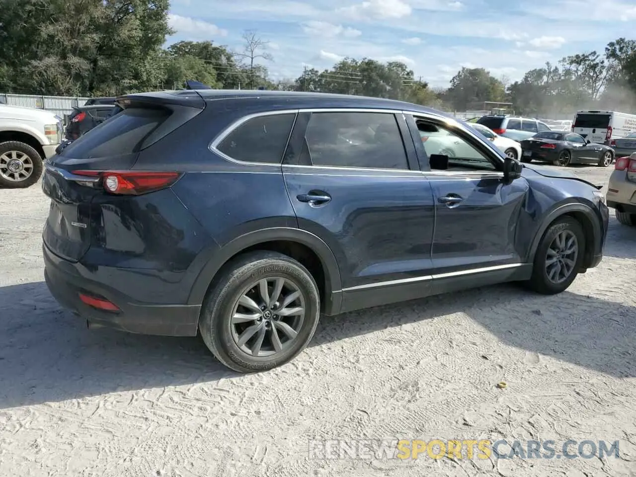 3 fotografías del automóvil dañado JM3TCACY0L0421773 MAZDA CX-9 2020