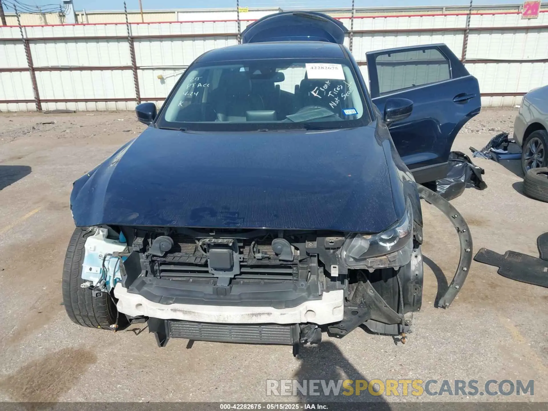 13 fotografías del automóvil dañado JM3TCACY1L0419630 MAZDA CX-9 2020