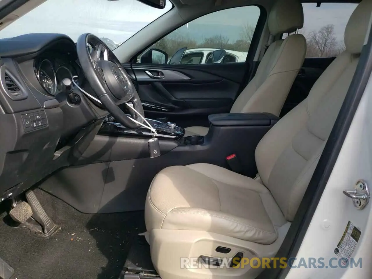 7 fotografías del automóvil dañado JM3TCACY2L0407342 MAZDA CX-9 2020