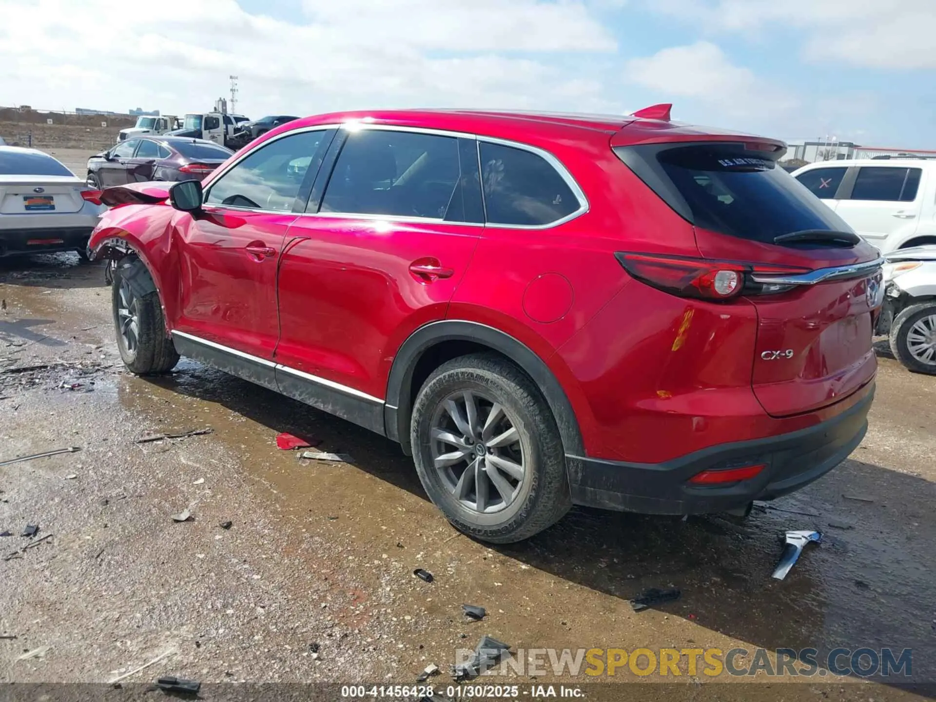 3 fotografías del automóvil dañado JM3TCACY4L0410128 MAZDA CX-9 2020