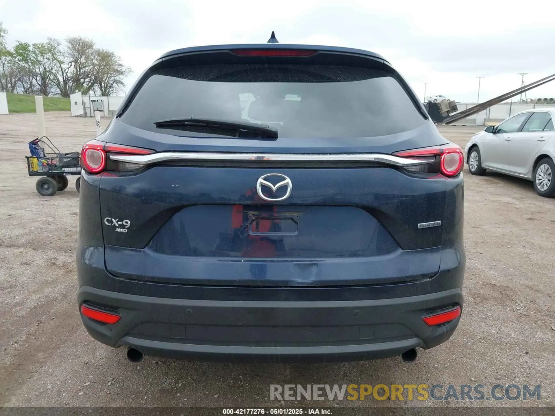 17 fotografías del automóvil dañado JM3TCBCY1L0423246 MAZDA CX-9 2020