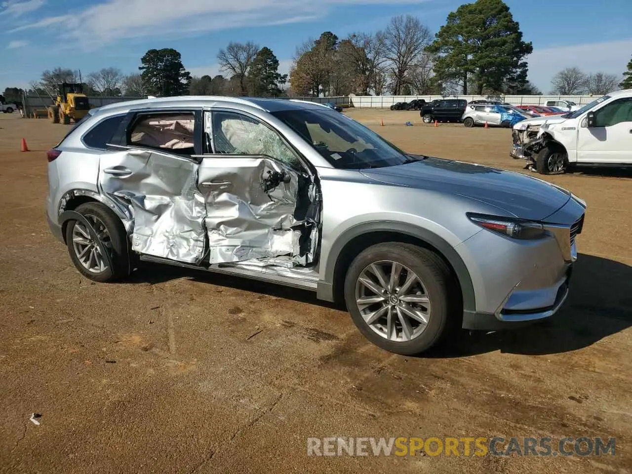 4 fotografías del automóvil dañado JM3TCBDY2L0413050 MAZDA CX-9 2020